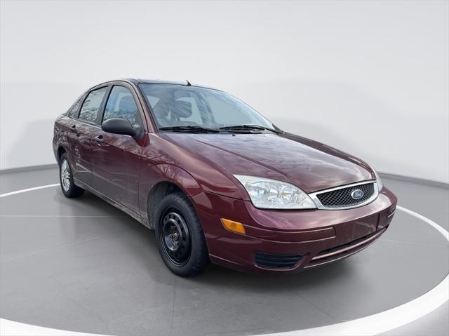 used 2007 Ford Focus car, priced at $3,888