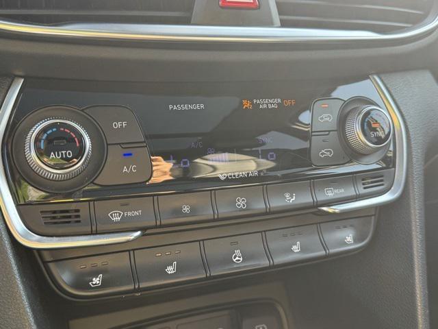 used 2020 Hyundai Santa Fe car, priced at $17,994