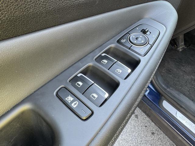 used 2020 Hyundai Santa Fe car, priced at $17,994