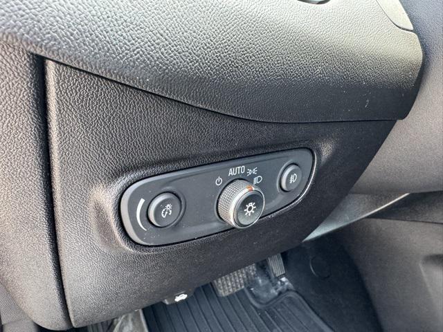 used 2019 Chevrolet Equinox car, priced at $17,224