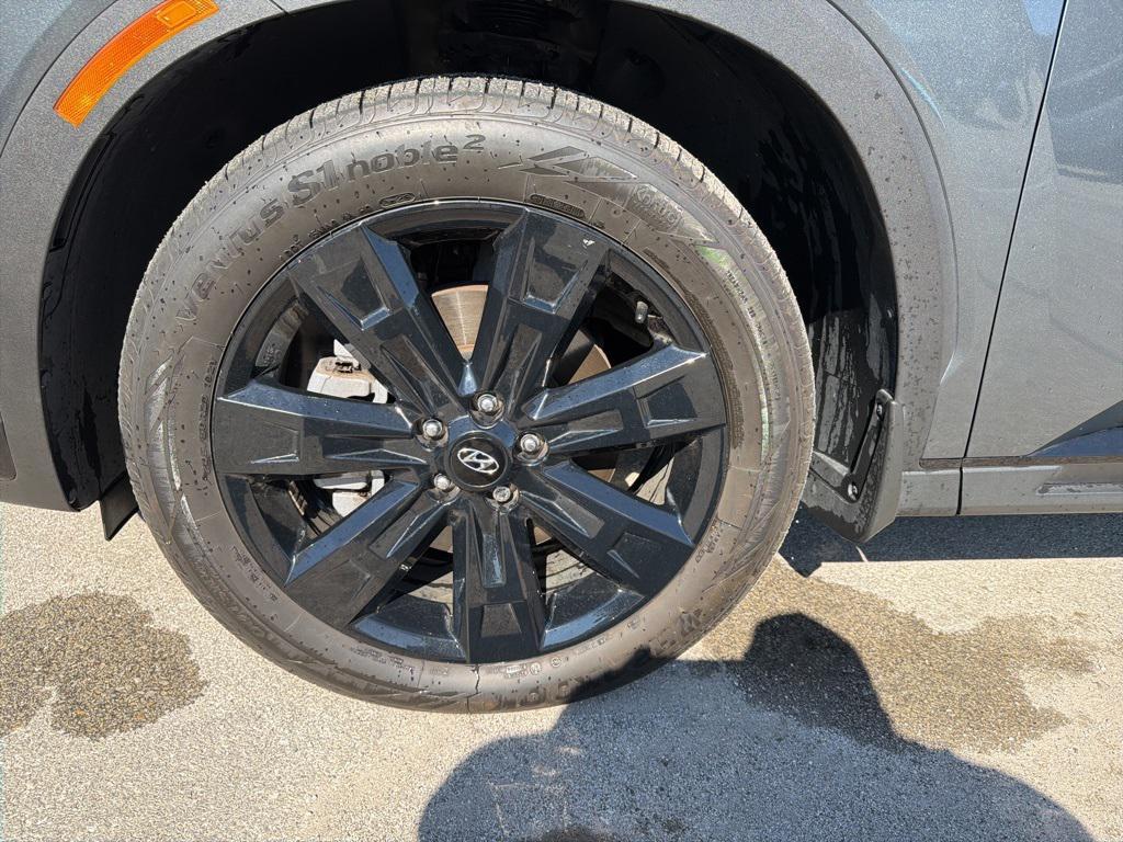 used 2024 Hyundai Palisade car, priced at $36,494