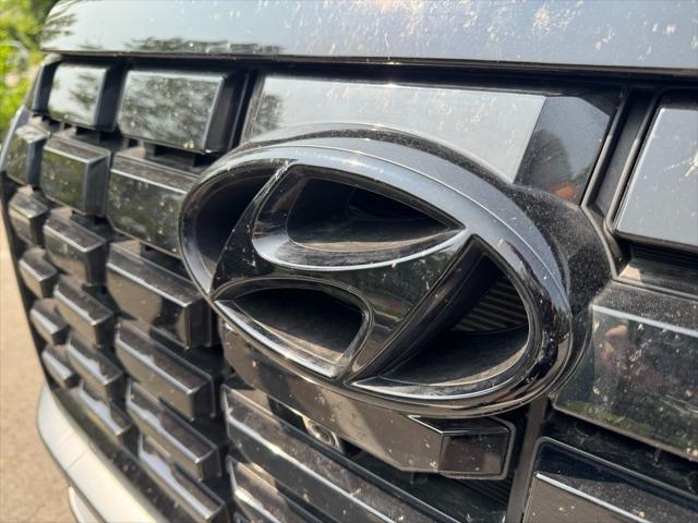 used 2025 Hyundai Palisade car, priced at $42,994