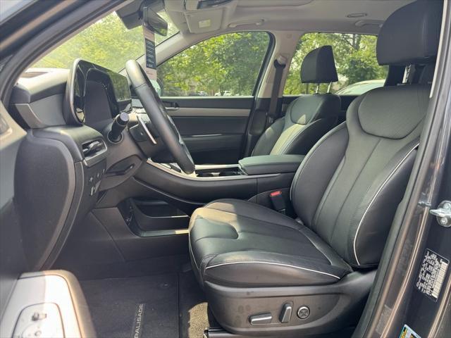 used 2025 Hyundai Palisade car, priced at $42,994