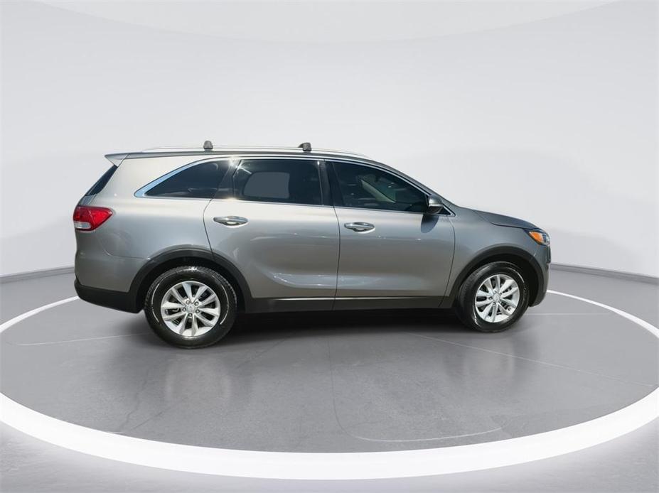 used 2016 Kia Sorento car, priced at $8,774