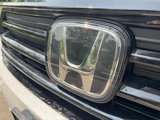 used 2023 Honda Odyssey car, priced at $36,994