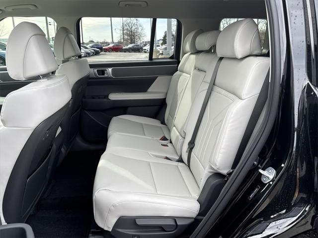 new 2025 Hyundai Santa Fe car, priced at $39,245