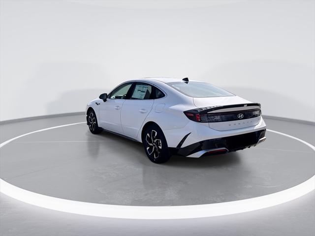 new 2025 Hyundai Sonata car, priced at $29,347