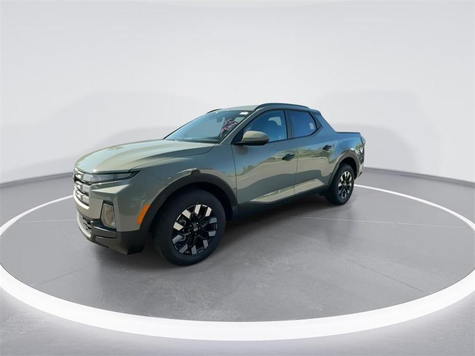 new 2025 Hyundai Santa Cruz car, priced at $30,678