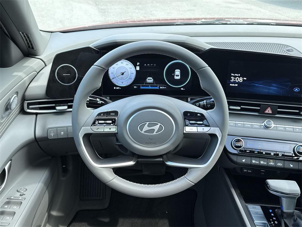 new 2025 Hyundai Elantra car, priced at $24,274