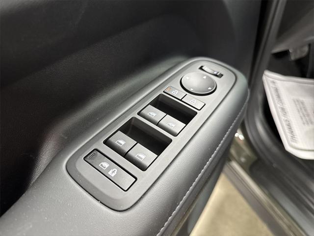 used 2025 Hyundai Santa Fe car, priced at $34,494