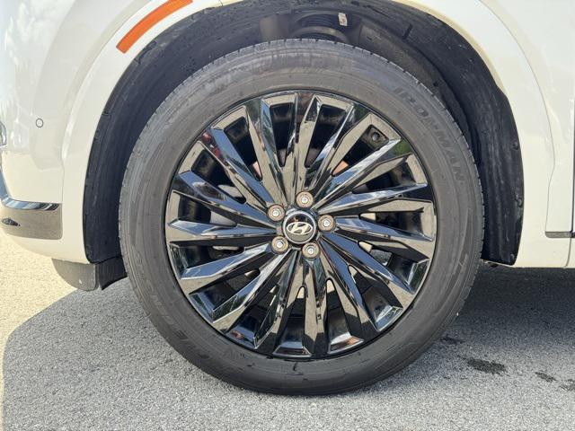 used 2024 Hyundai Palisade car, priced at $40,884