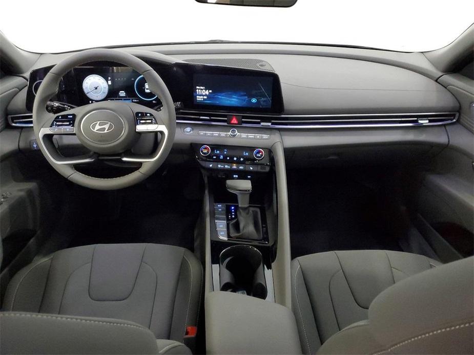 new 2024 Hyundai Elantra car, priced at $25,194
