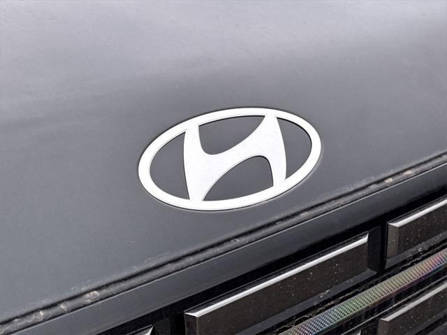 new 2025 Hyundai SANTA FE HEV car, priced at $47,692