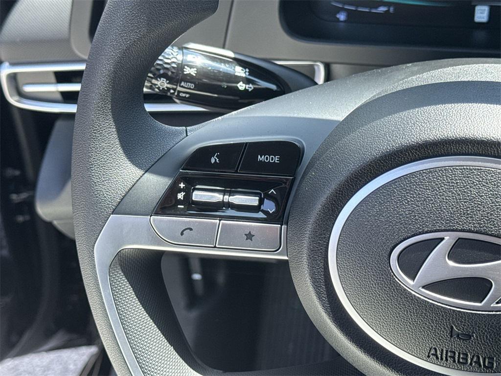 new 2025 Hyundai ELANTRA HEV car, priced at $22,593