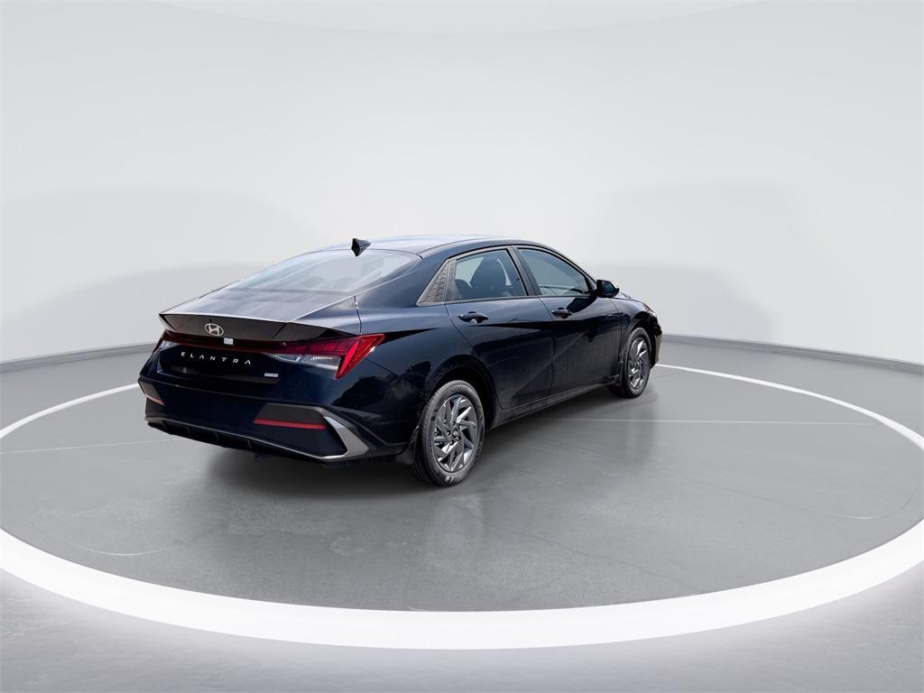 new 2025 Hyundai ELANTRA HEV car, priced at $22,593