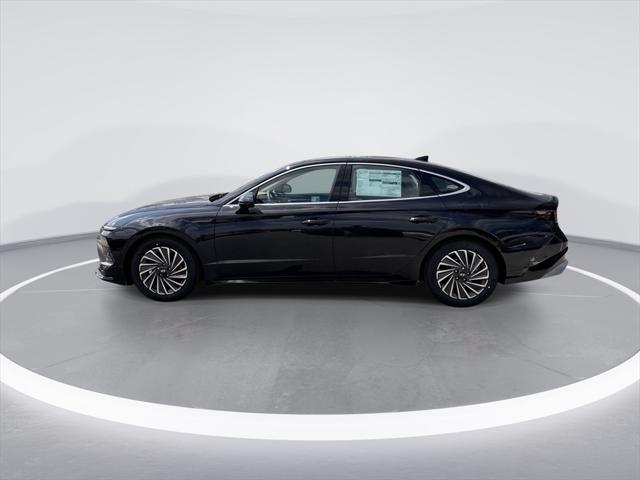 new 2025 Hyundai Sonata Hybrid car, priced at $37,053