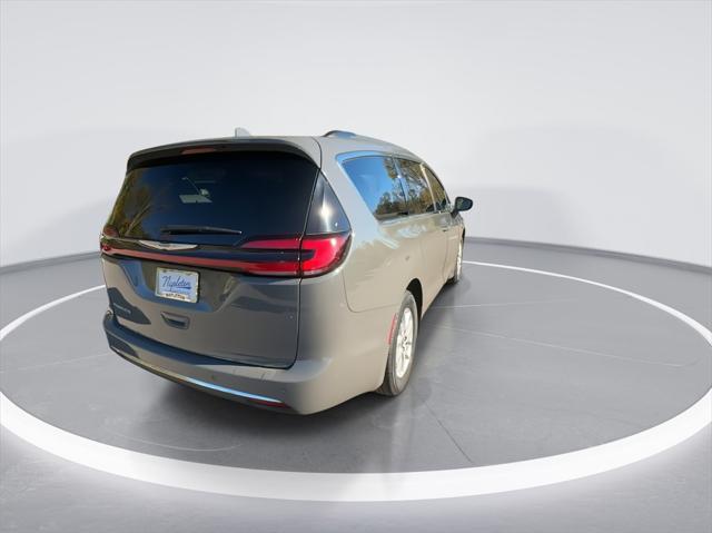 used 2022 Chrysler Pacifica car, priced at $21,444