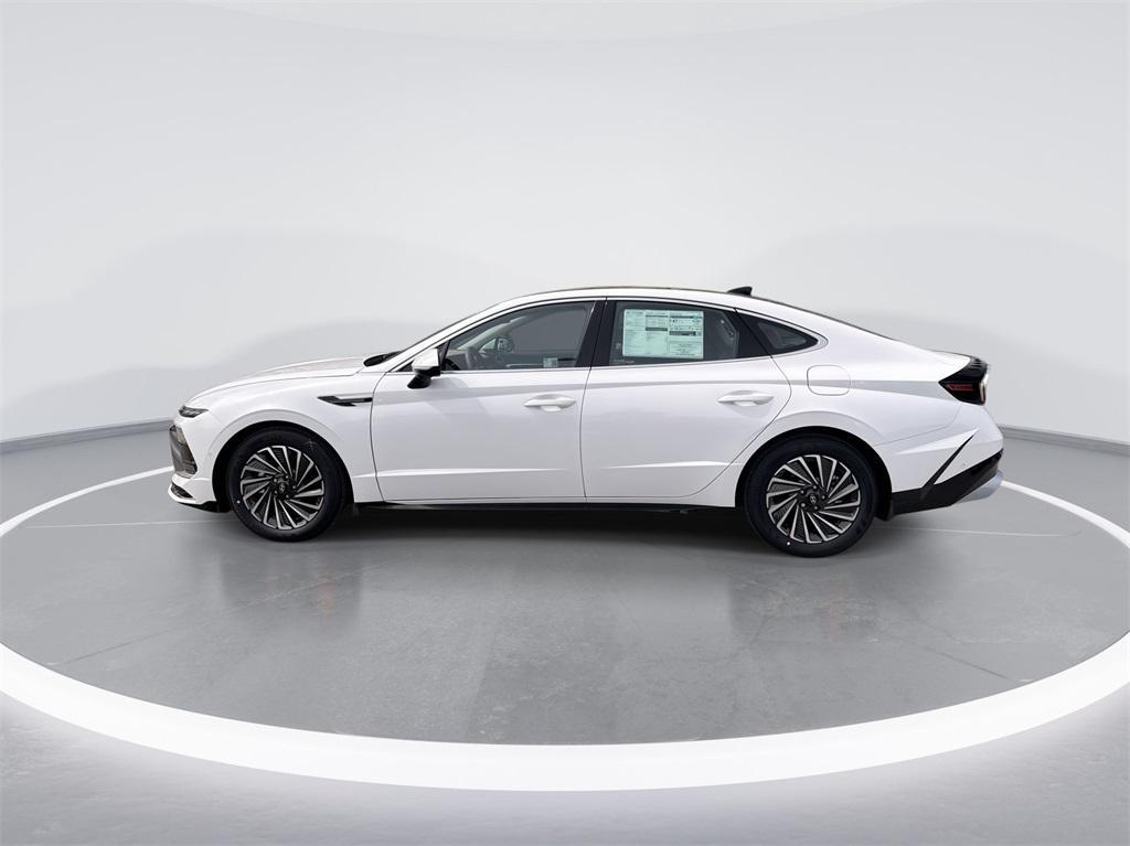 new 2025 Hyundai Sonata Hybrid car, priced at $37,499