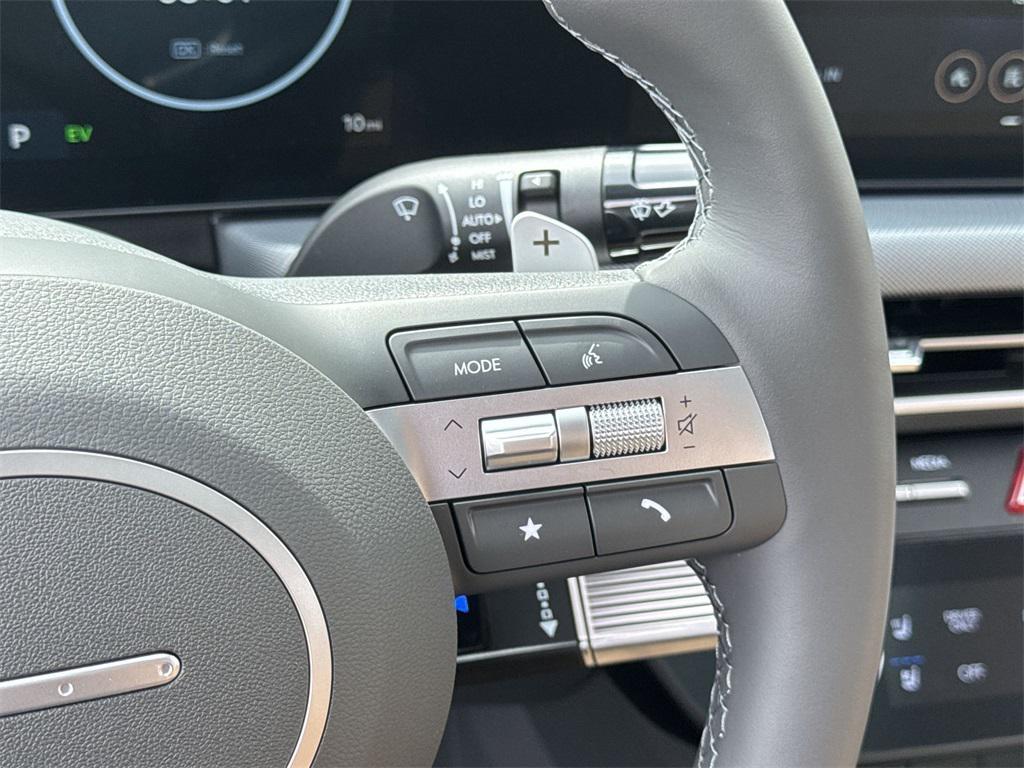 new 2025 Hyundai Sonata Hybrid car, priced at $37,499