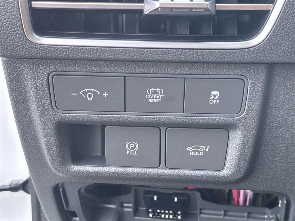 new 2025 Hyundai Sonata Hybrid car, priced at $37,499