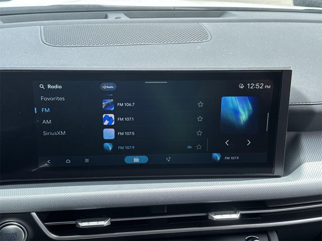 new 2025 Hyundai Sonata Hybrid car, priced at $28,431