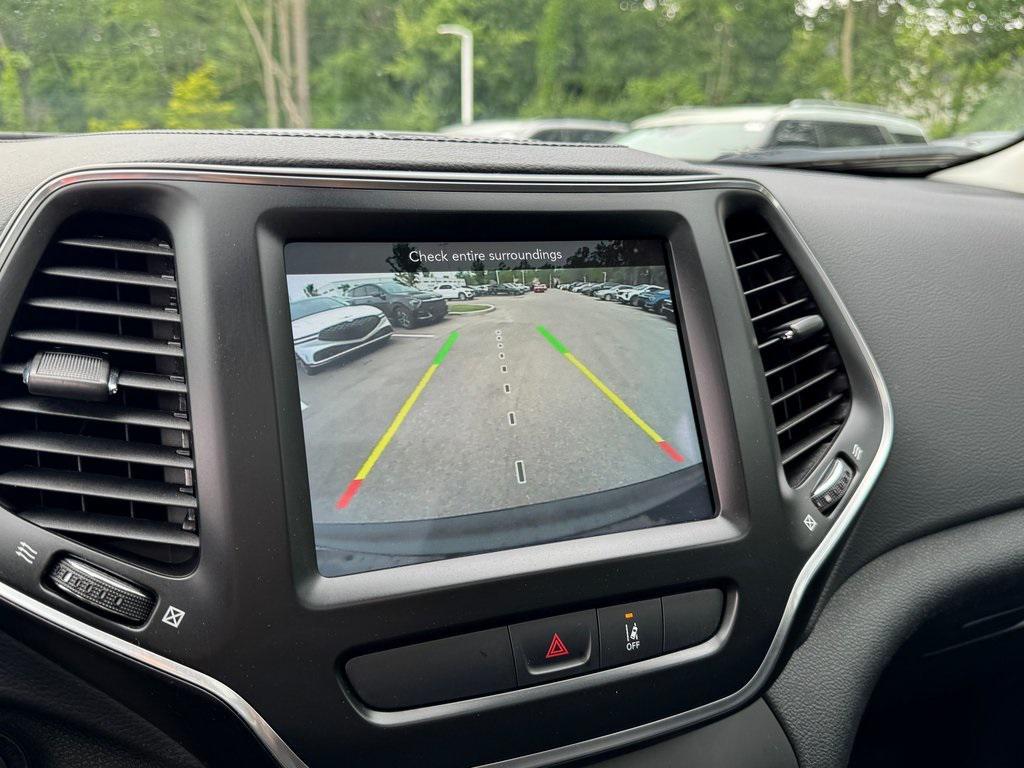 used 2022 Jeep Cherokee car, priced at $21,224