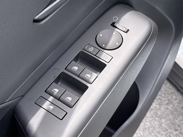 new 2025 Hyundai Kona car, priced at $27,140