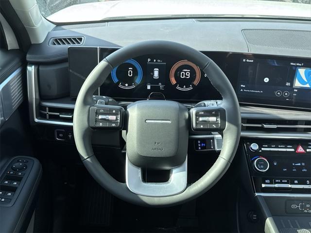 new 2025 Hyundai Santa Fe car, priced at $40,296