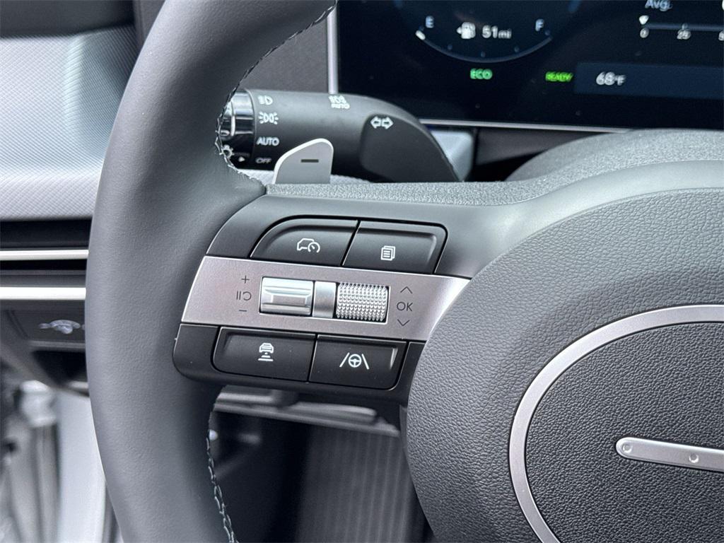 new 2025 Hyundai Sonata Hybrid car, priced at $34,042