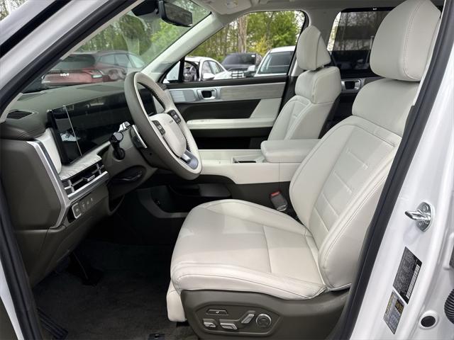 new 2025 Hyundai Santa Fe car, priced at $47,651