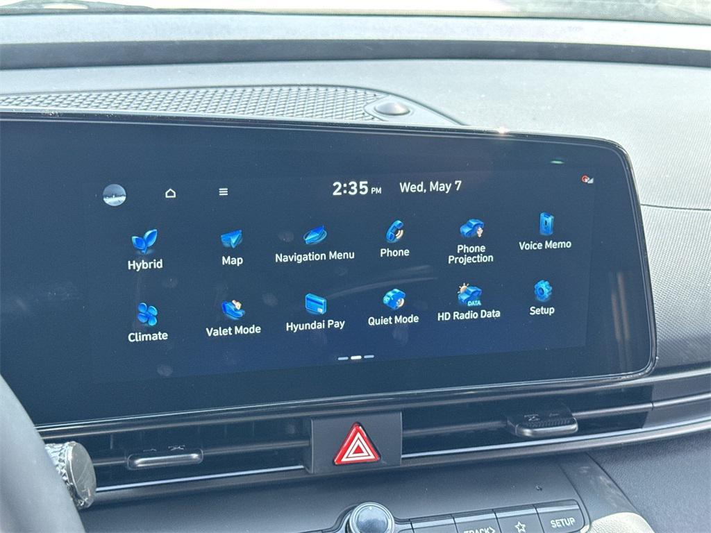 new 2025 Hyundai ELANTRA HEV car, priced at $24,005