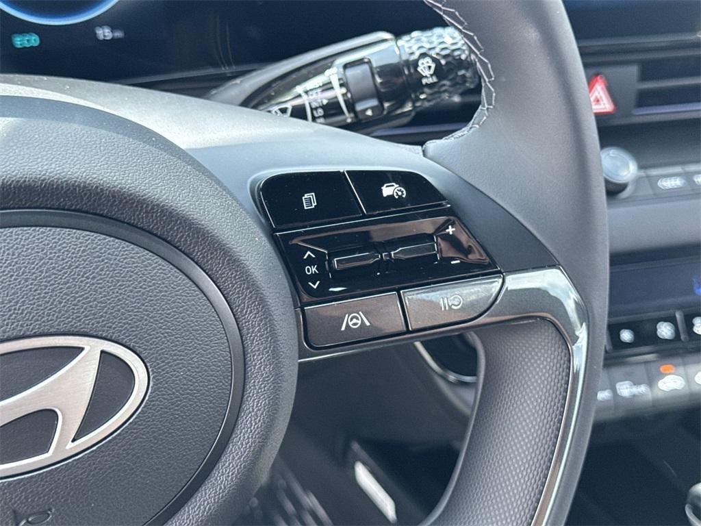 new 2025 Hyundai ELANTRA HEV car, priced at $26,755