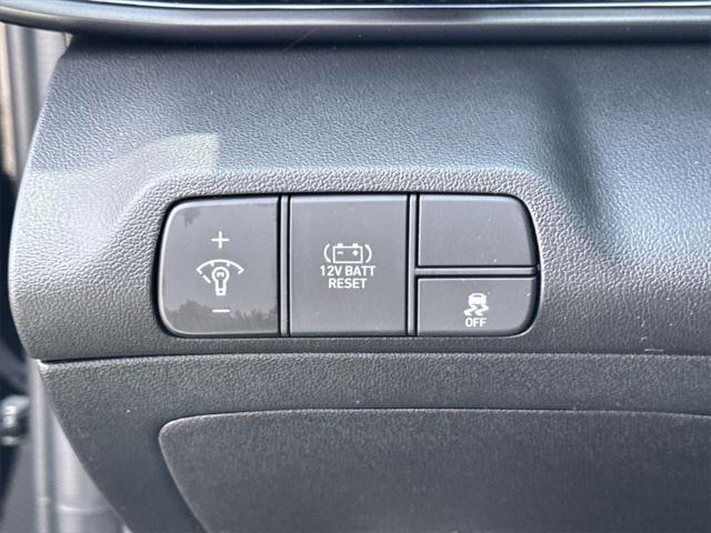 new 2025 Hyundai ELANTRA HEV car, priced at $27,005