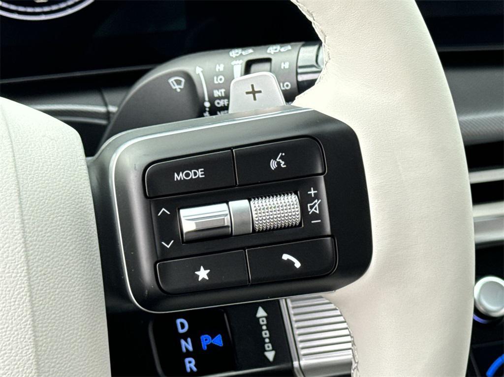 new 2025 Hyundai Santa Fe car, priced at $35,179