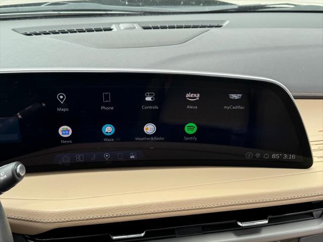 used 2024 Cadillac XT4 car, priced at $38,994