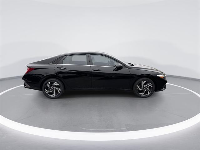 new 2025 Hyundai Elantra car, priced at $26,451
