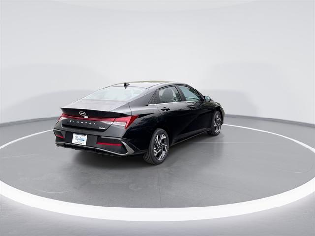 new 2025 Hyundai Elantra car, priced at $26,451