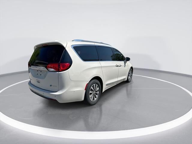 used 2020 Chrysler Pacifica Hybrid car, priced at $20,994