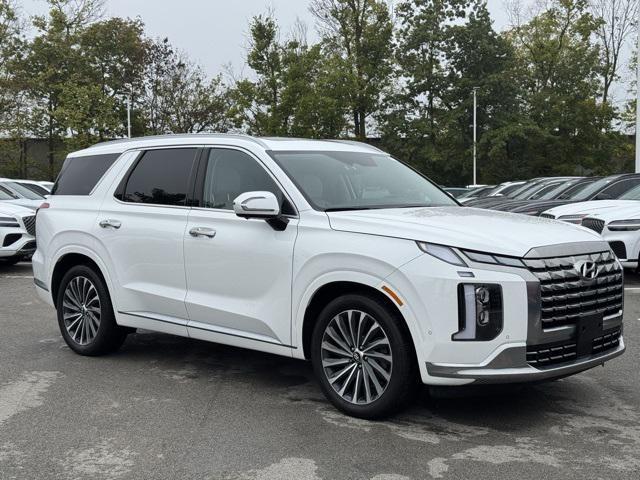 used 2025 Hyundai Palisade car, priced at $45,444