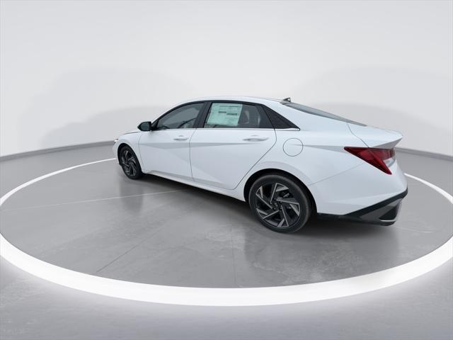 new 2025 Hyundai Elantra car, priced at $27,813