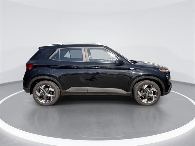 new 2025 Hyundai Venue car, priced at $23,025