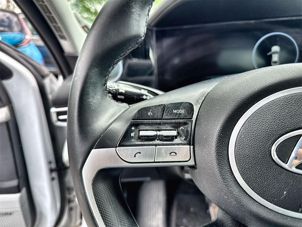 used 2022 Hyundai ELANTRA HEV car, priced at $18,774