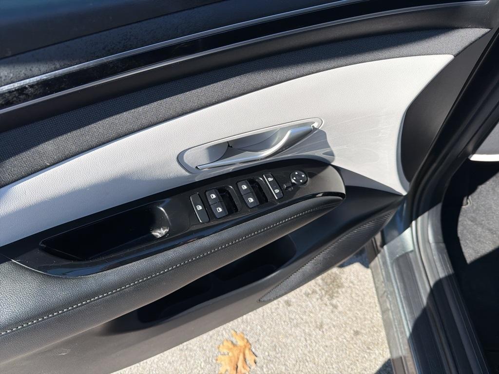 used 2022 Hyundai TUCSON Hybrid car, priced at $22,994
