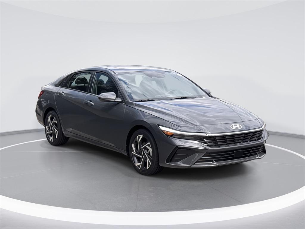 new 2025 Hyundai Elantra car, priced at $25,543