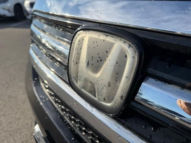 used 2018 Honda Pilot car, priced at $17,994