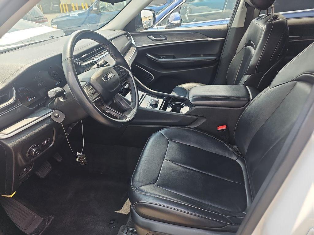 used 2022 Jeep Grand Cherokee L car