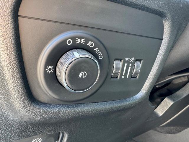 used 2022 Jeep Grand Cherokee L car, priced at $30,994