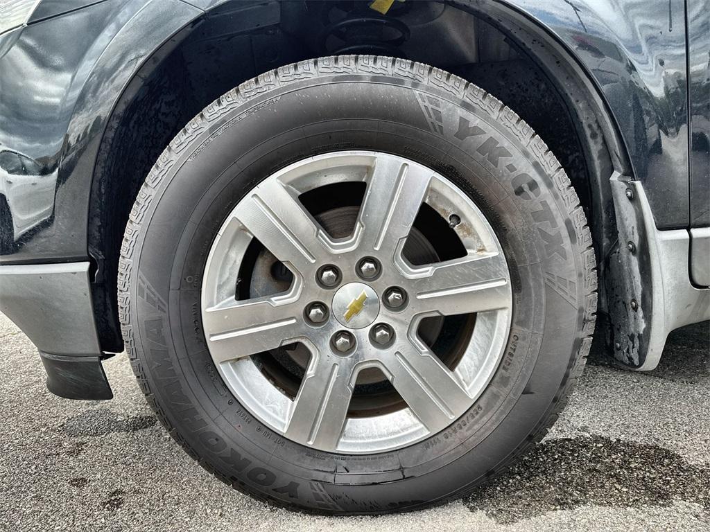 used 2011 Chevrolet Traverse car, priced at $5,494