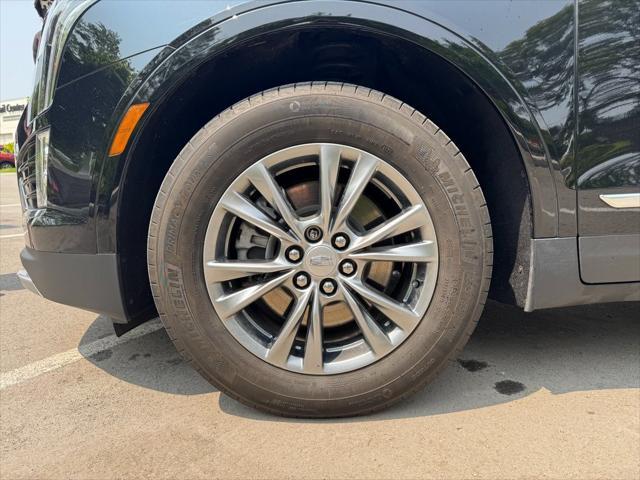 used 2022 Cadillac XT5 car, priced at $30,744