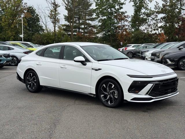 used 2024 Hyundai Sonata car, priced at $22,774